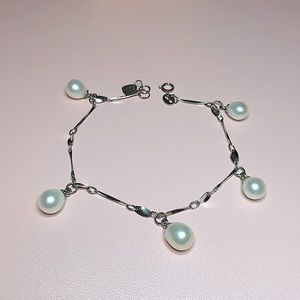 Sterling silver & Freshwater Pearl Dangling Bracelet